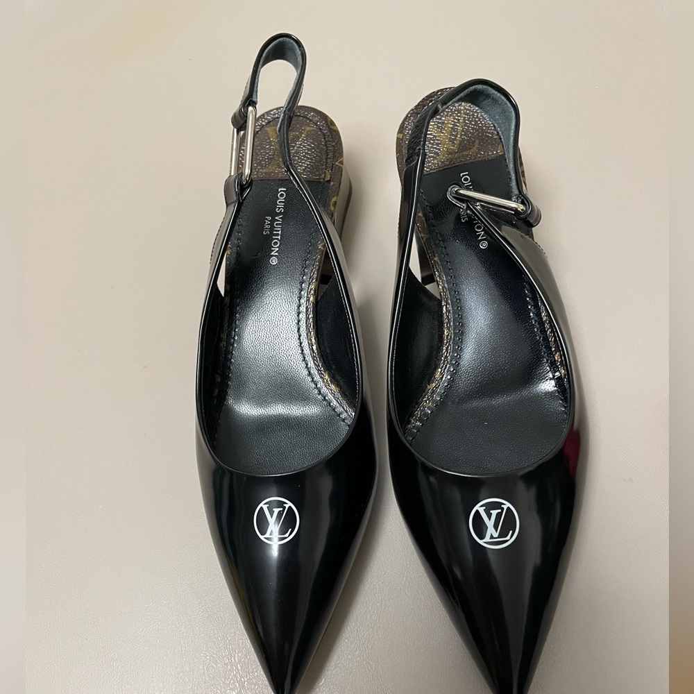 Louis Vuitton Archlight Slingback Pump, Sz 37